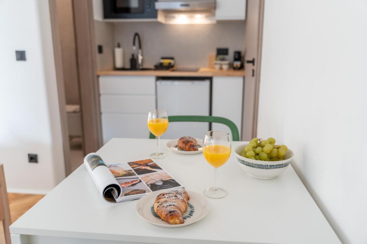 New! D31 Studio W2 Bikes, Sunny Terrace & Parking Ρόβινι Εξωτερικό φωτογραφία