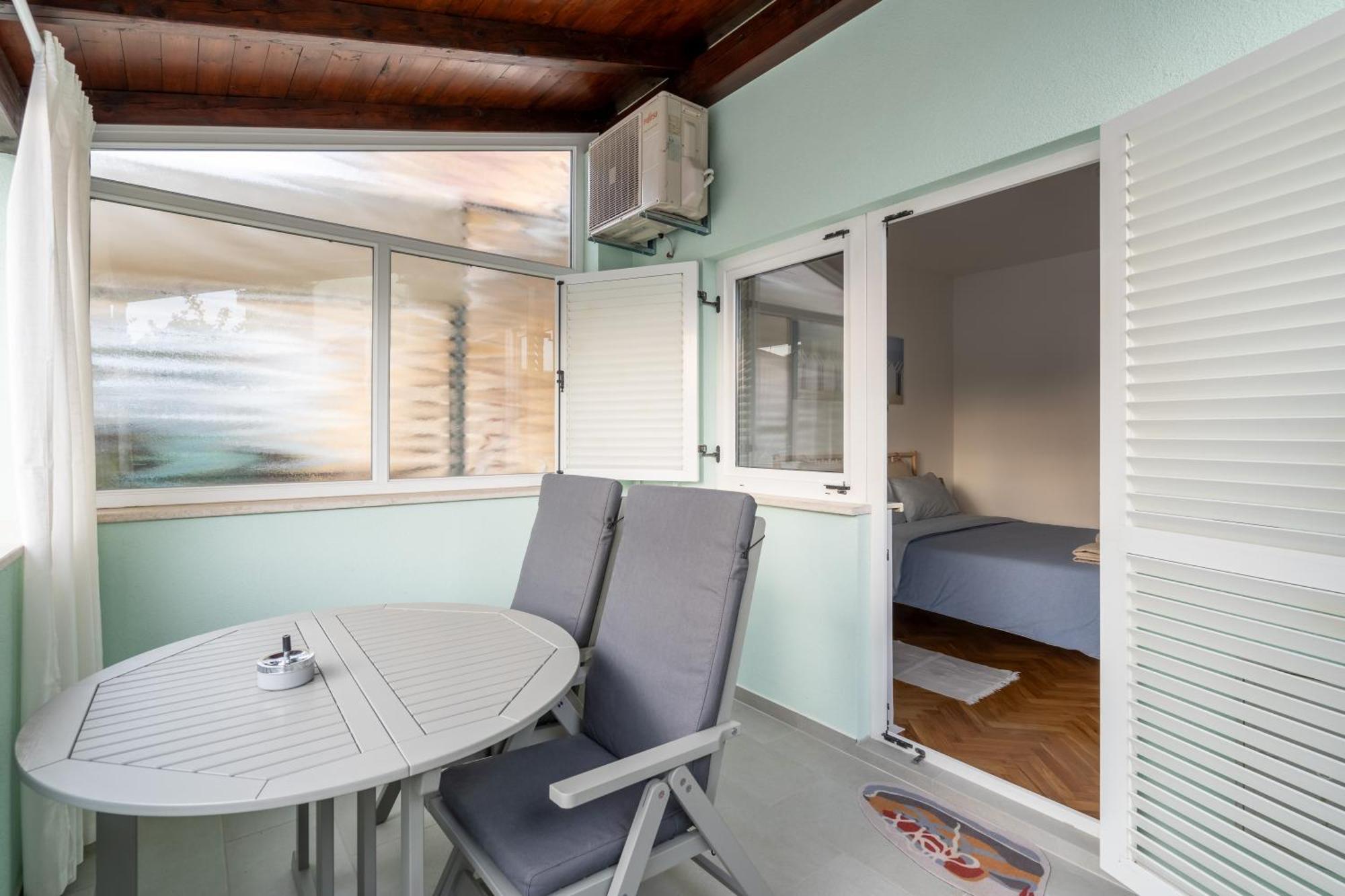 New! D31 Studio W2 Bikes, Sunny Terrace & Parking Ρόβινι Εξωτερικό φωτογραφία
